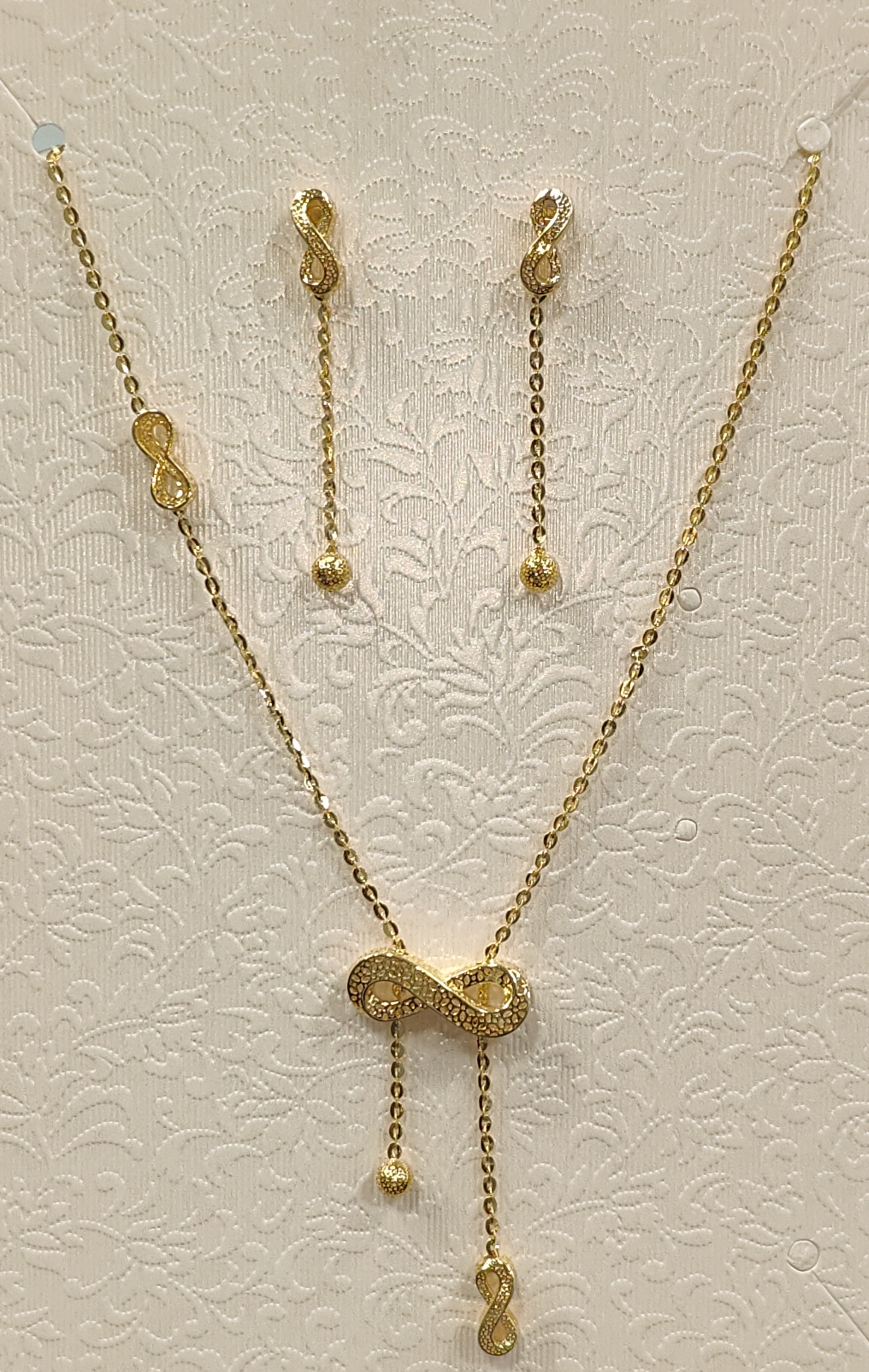 CS-19 — Chain Sets
