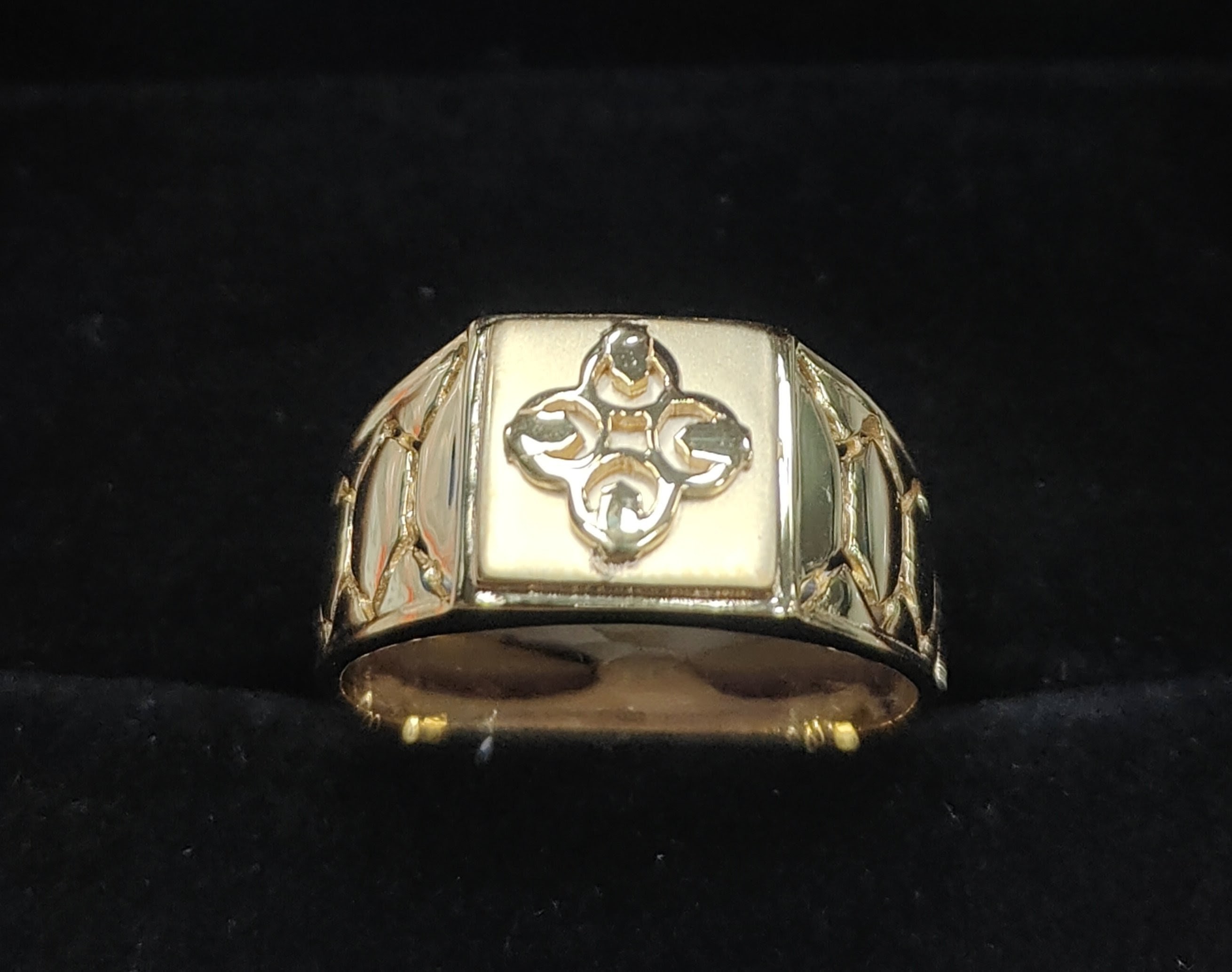 GR-24 — Gents Rings