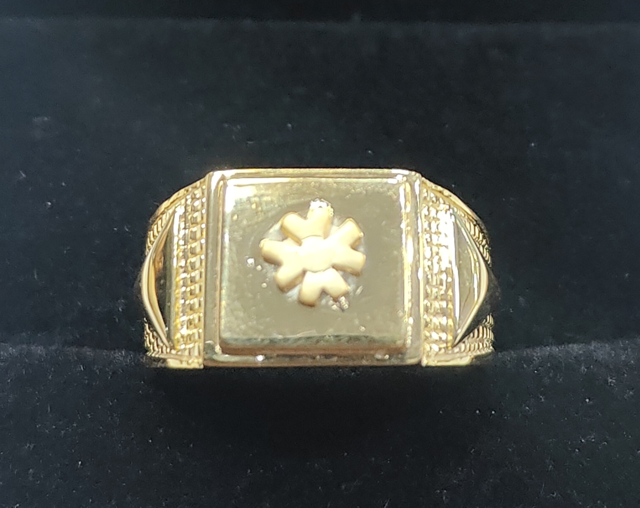 GR-43 — Gents Rings
