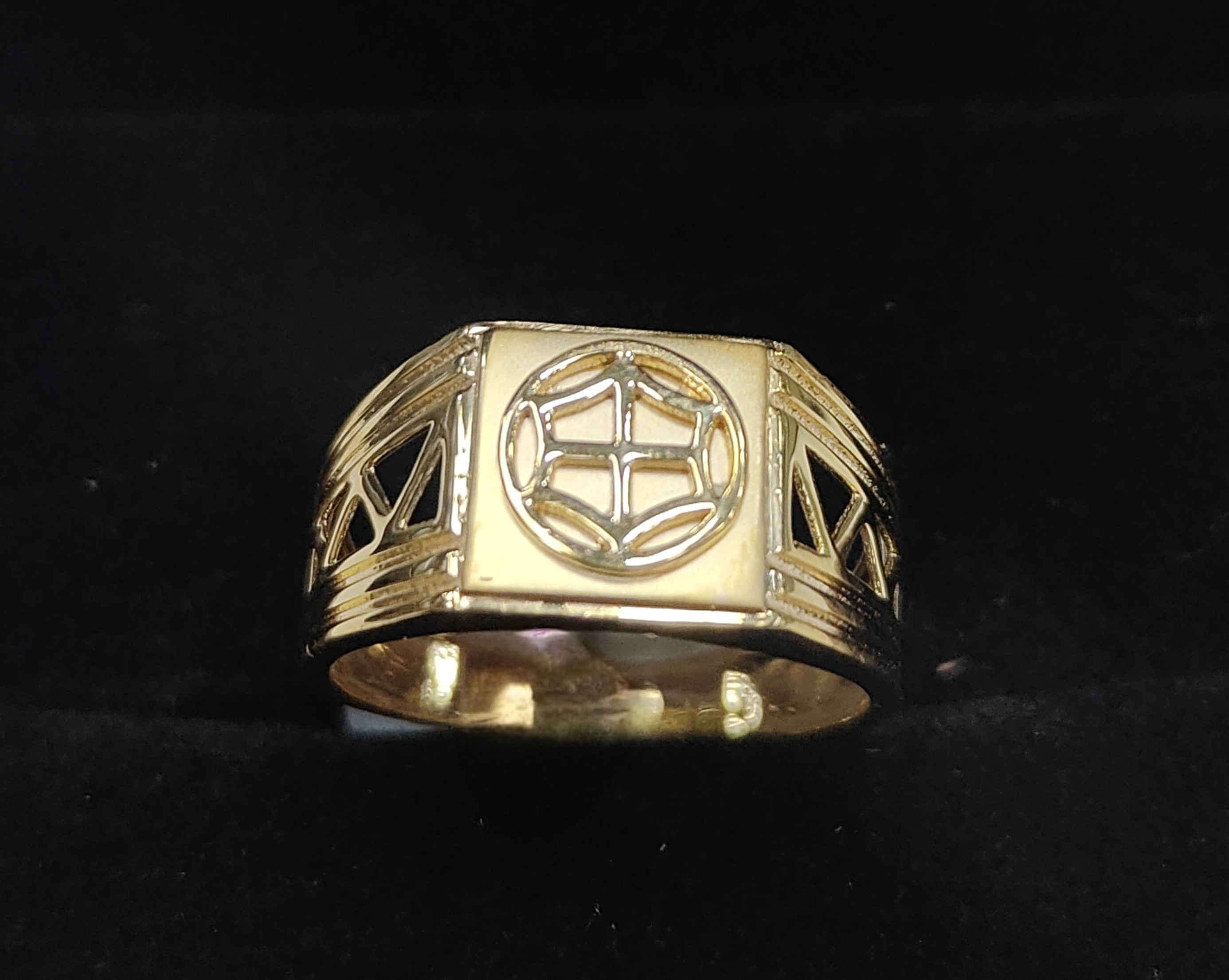 GR-48 — Gents Rings