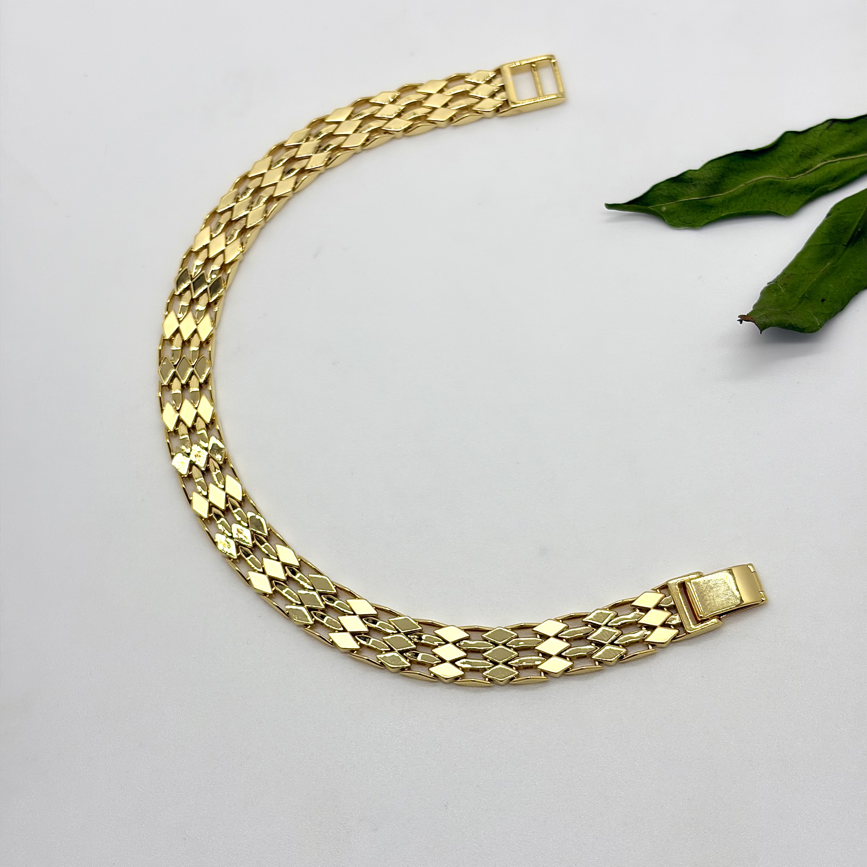 Design 61 — Gents Bracelets