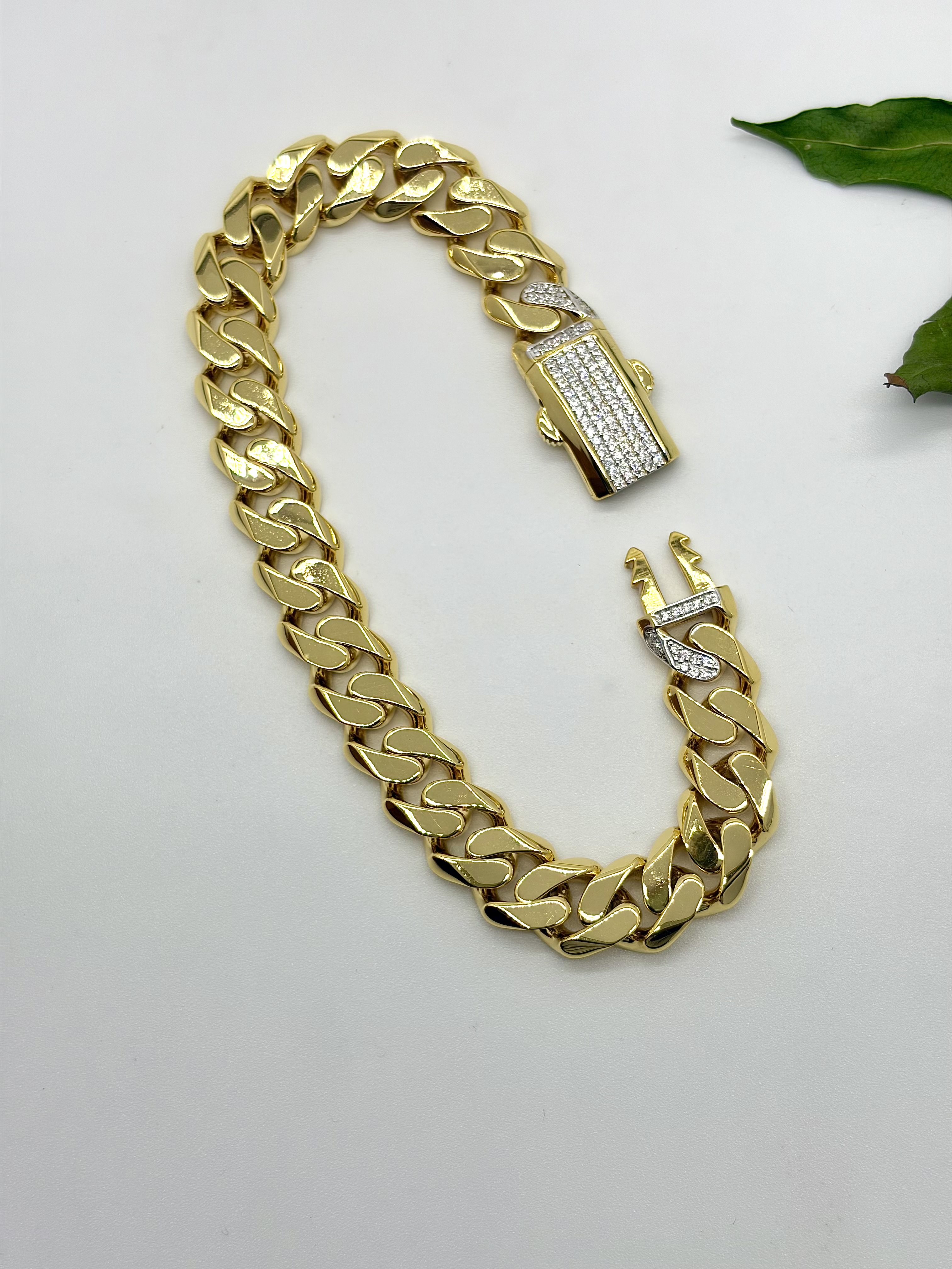 Design 63 — Gents Bracelets